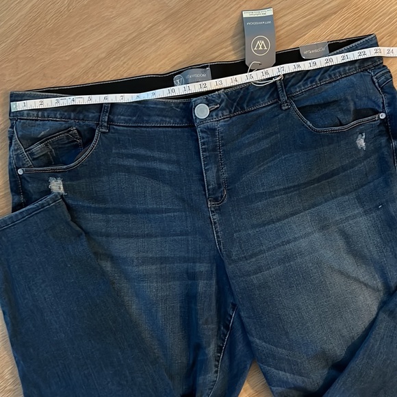 Wit & Wisdom New Absolution Distressed Jeans 24W - Picture 8 of 10